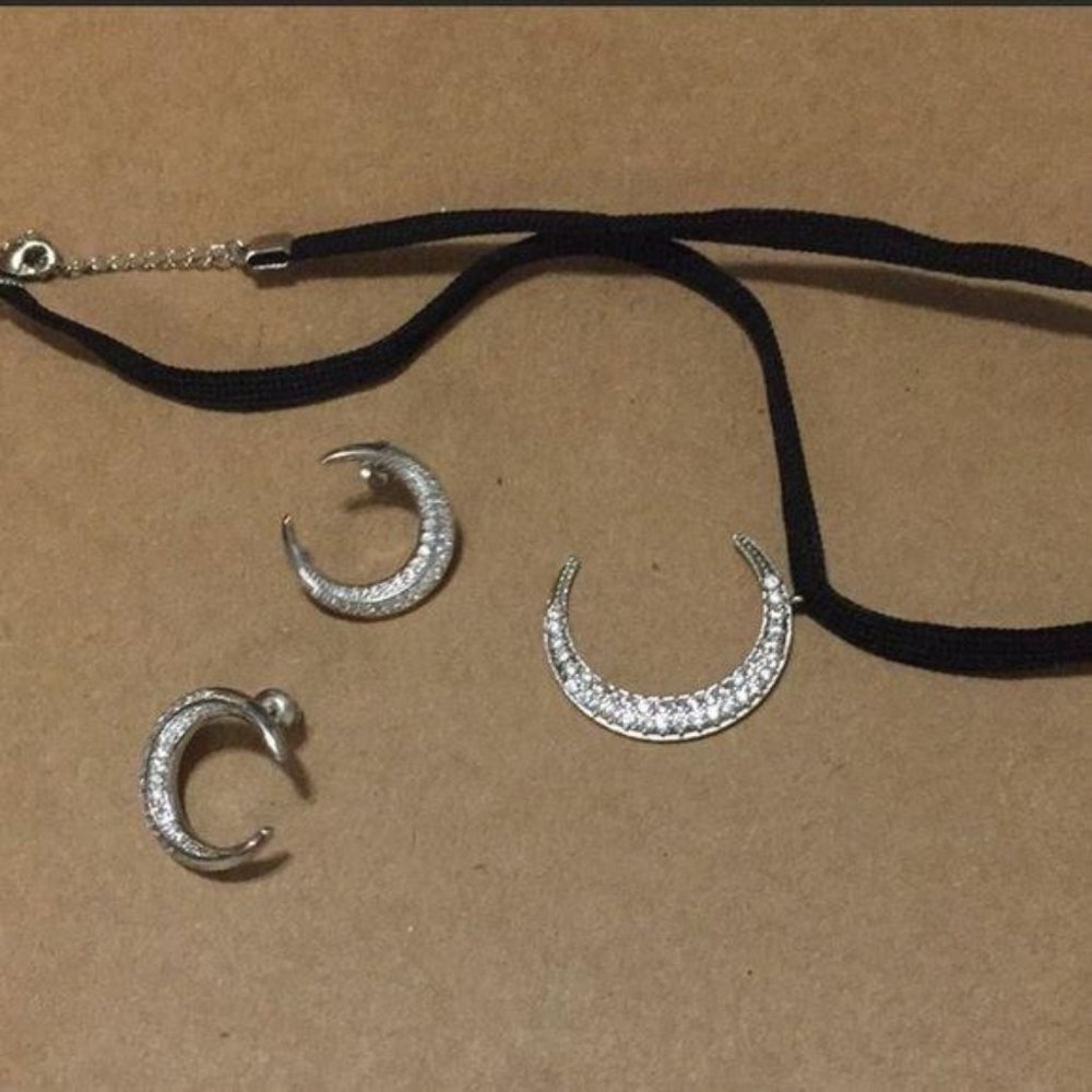 Handmade Moon Crystal Choker& Earrings Full SET